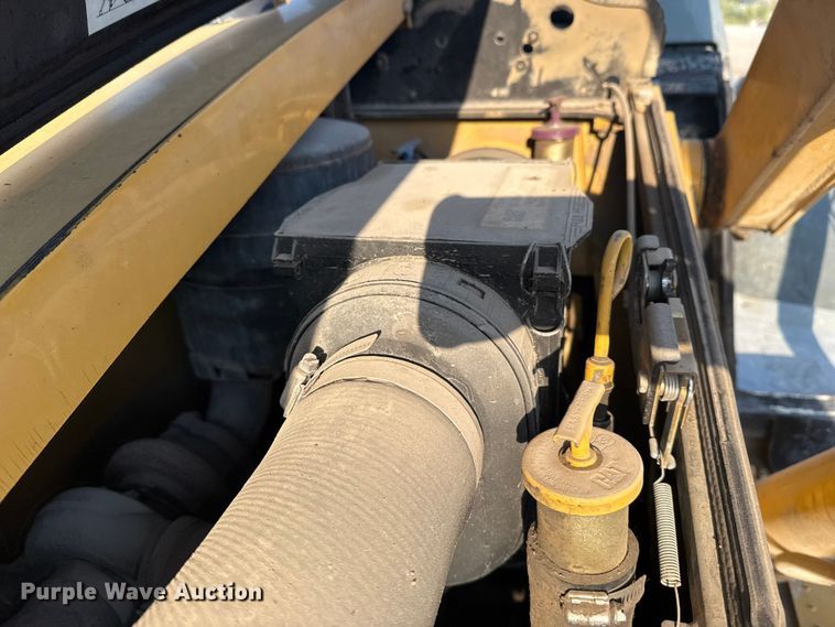 image for item DS3865 2006 Caterpillar 420D backhoe