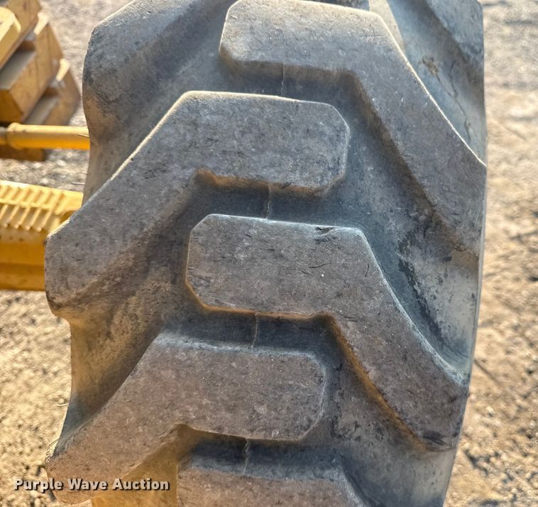 image for item DS3865 2006 Caterpillar 420D backhoe