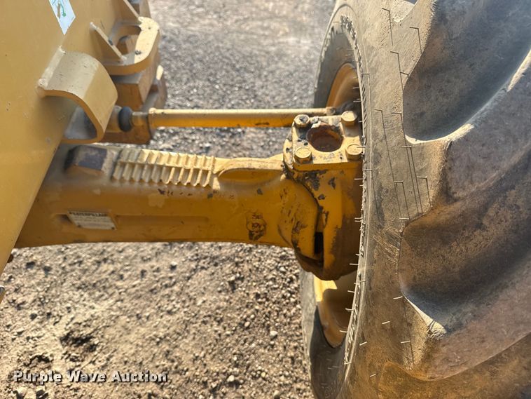 image for item DS3865 2006 Caterpillar 420D backhoe