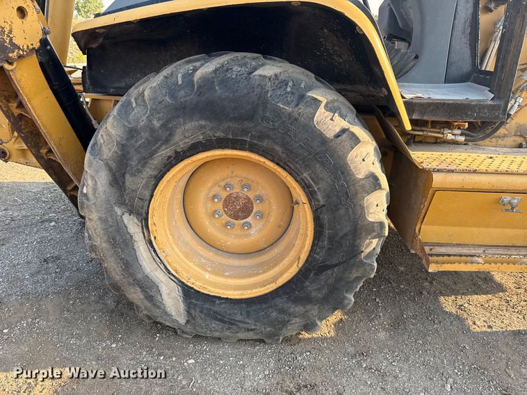 image for item DS3865 2006 Caterpillar 420D backhoe