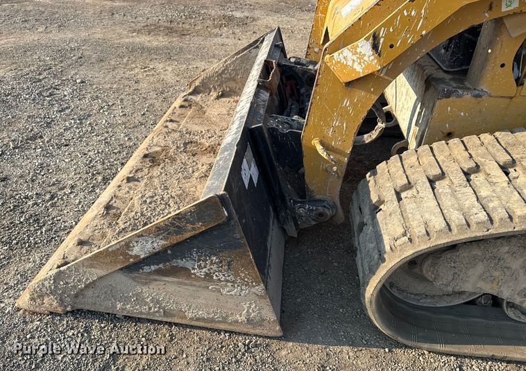 image for item DS3869 2017 Caterpillar 289D tracked skid steer loader