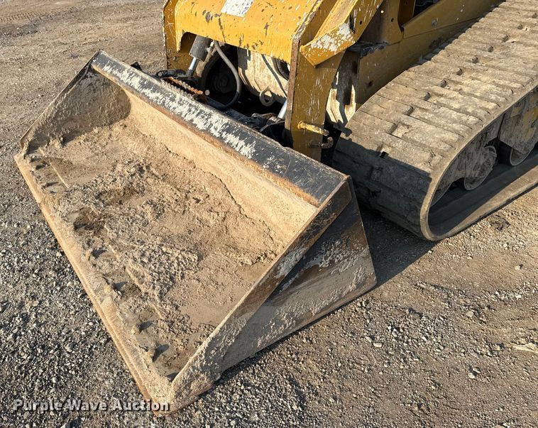 image for item DS3869 2017 Caterpillar 289D tracked skid steer loader