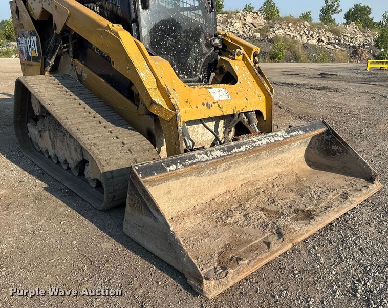 image for item DS3869 2017 Caterpillar 289D tracked skid steer loader