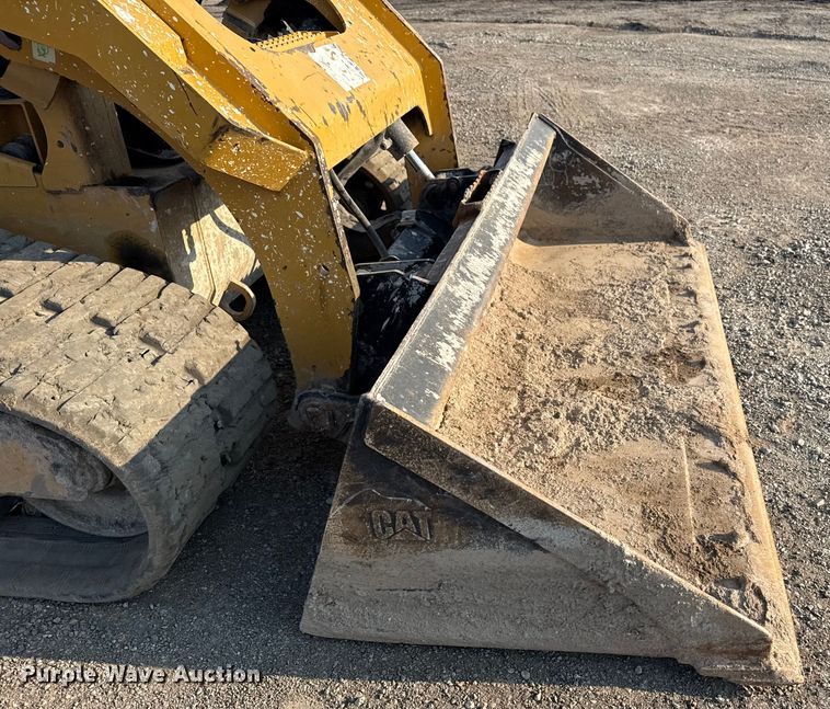 image for item DS3869 2017 Caterpillar 289D tracked skid steer loader