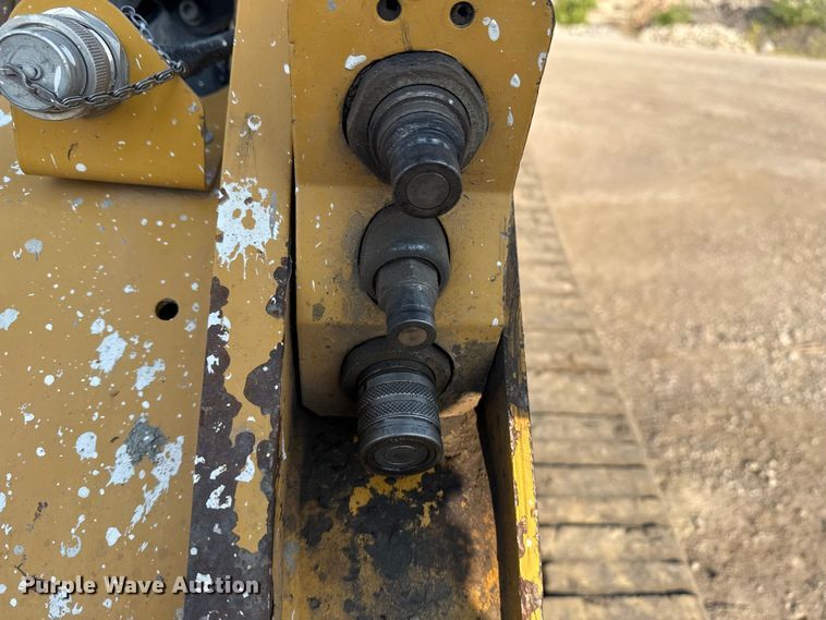 image for item DS3869 2017 Caterpillar 289D tracked skid steer loader