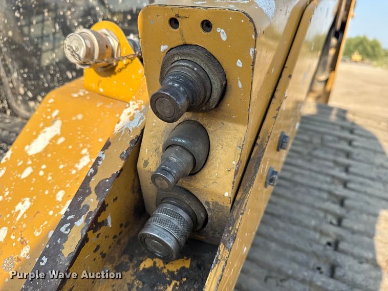 image for item DS3869 2017 Caterpillar 289D tracked skid steer loader
