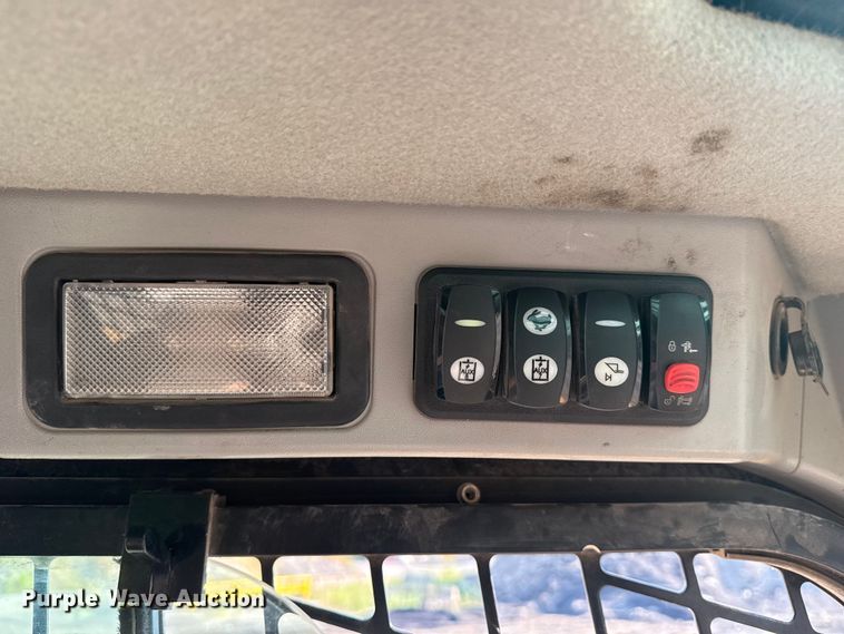 image for item DS3869 2017 Caterpillar 289D tracked skid steer loader