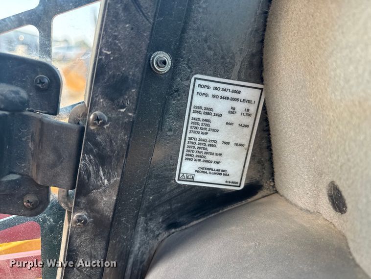 image for item DS3869 2017 Caterpillar 289D tracked skid steer loader