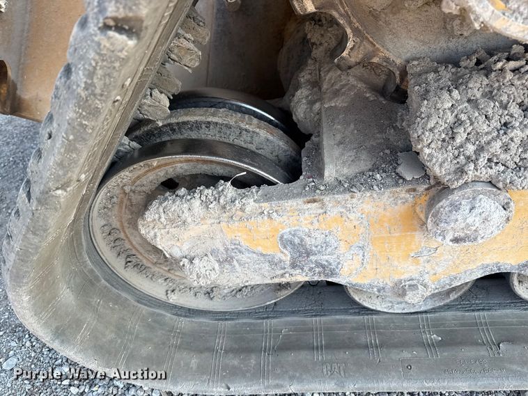 image for item DS3869 2017 Caterpillar 289D tracked skid steer loader