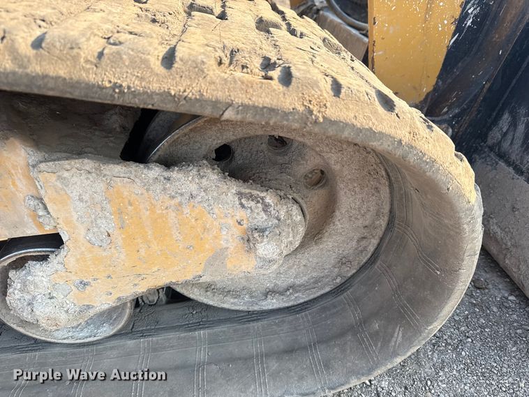 image for item DS3869 2017 Caterpillar 289D tracked skid steer loader