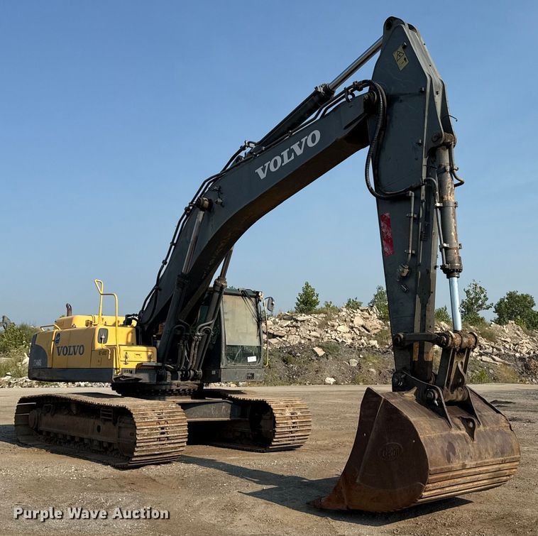 image for item DS3870 2007 Volvo EC460CL excavator
