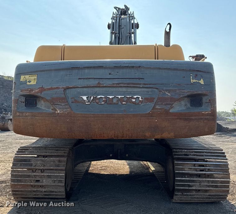 image for item DS3870 2007 Volvo EC460CL excavator