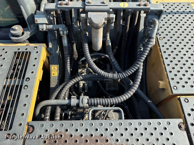 image for item DS3870 2007 Volvo EC460CL excavator