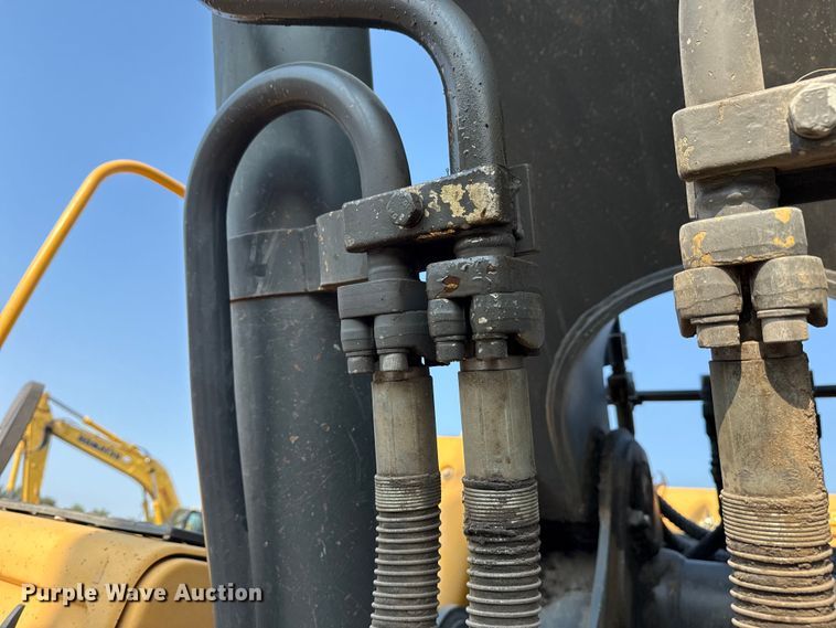 image for item DS3870 2007 Volvo EC460CL excavator