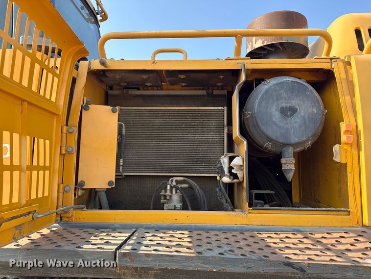 image for item DS3870 2007 Volvo EC460CL excavator