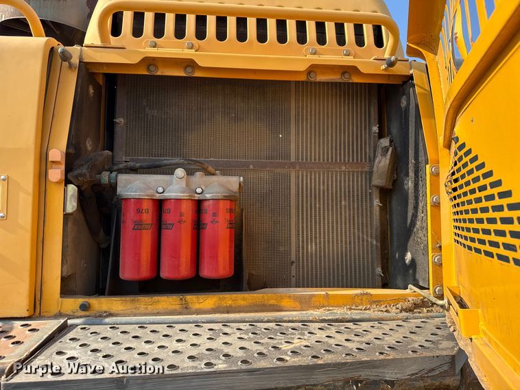 image for item DS3870 2007 Volvo EC460CL excavator