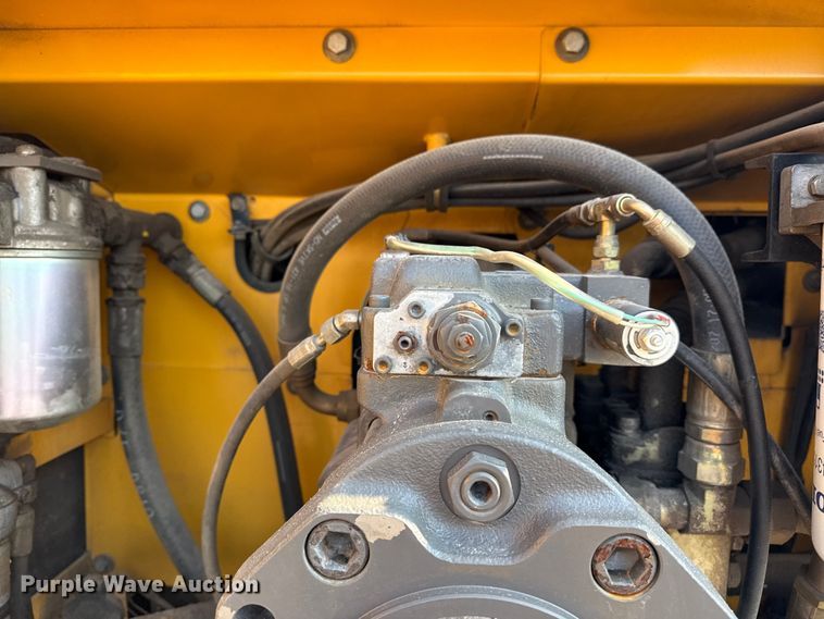 image for item DS3870 2007 Volvo EC460CL excavator