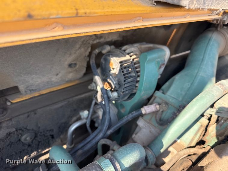 image for item DS3870 2007 Volvo EC460CL excavator