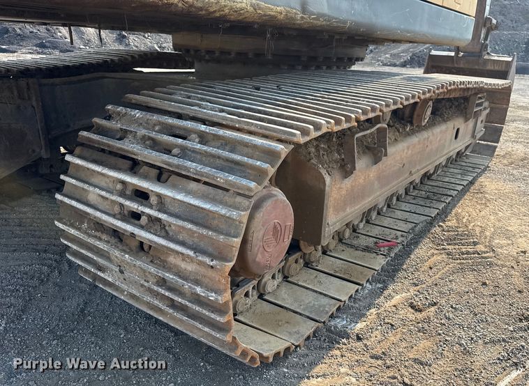 image for item DS3870 2007 Volvo EC460CL excavator