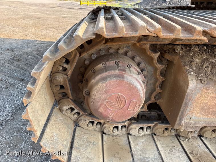 image for item DS3870 2007 Volvo EC460CL excavator