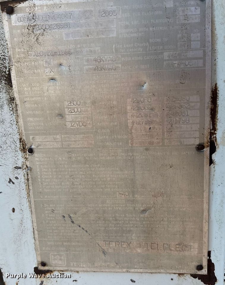 image for item DT3253 2006 International WorkStar 7300 digger derrick truck