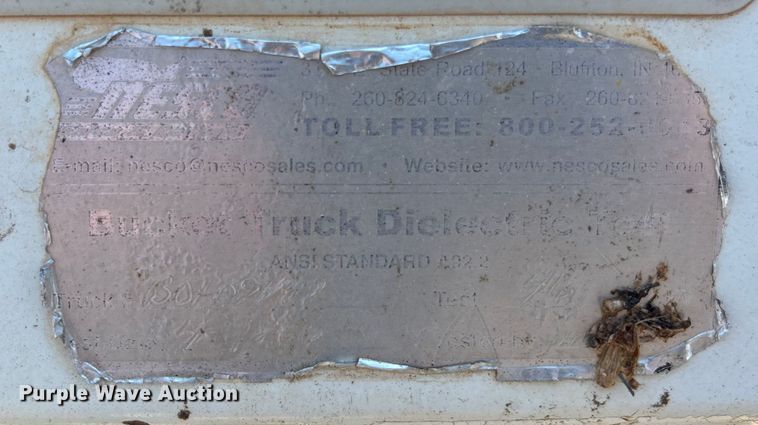 image for item DT3253 2006 International WorkStar 7300 digger derrick truck