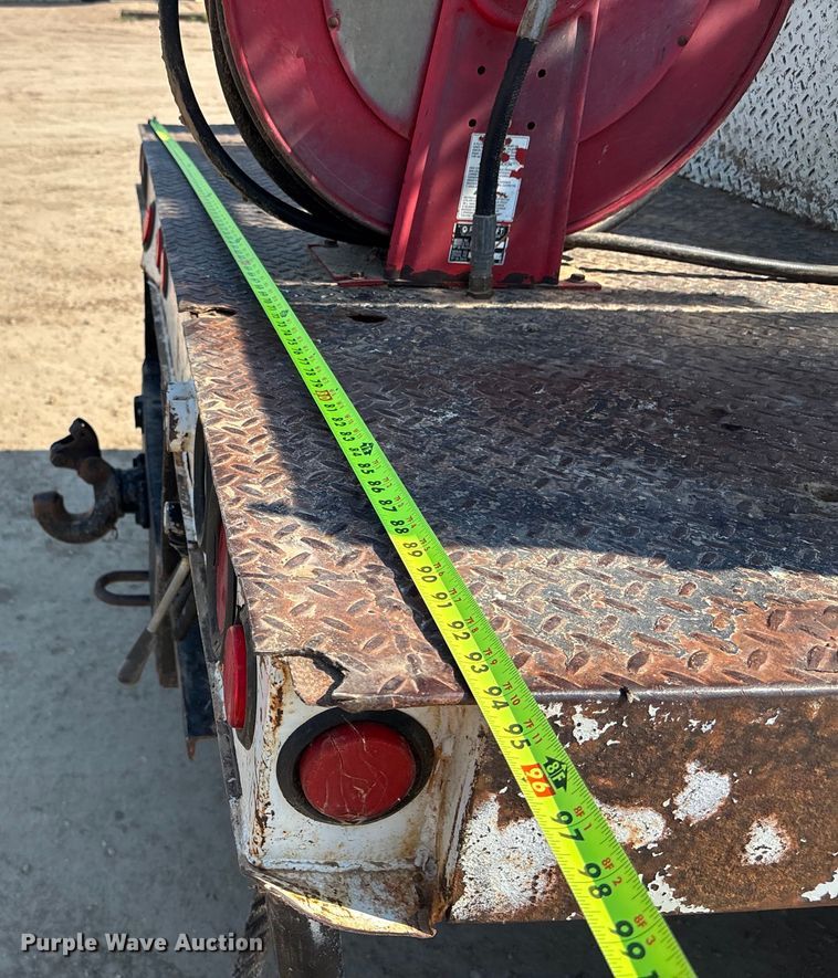 image for item DT3253 2006 International WorkStar 7300 digger derrick truck