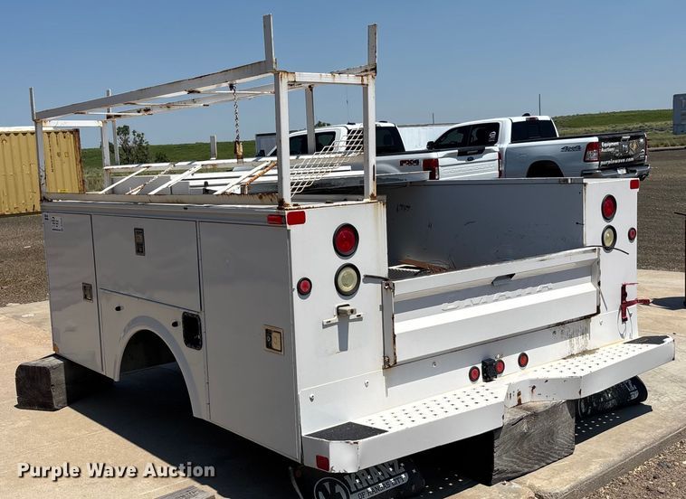 image for item DT3256 Omaha utility bed