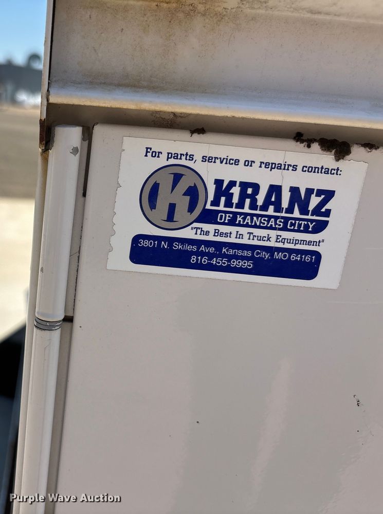 image for item DT3256 Omaha utility bed