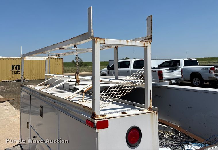 image for item DT3256 Omaha utility bed