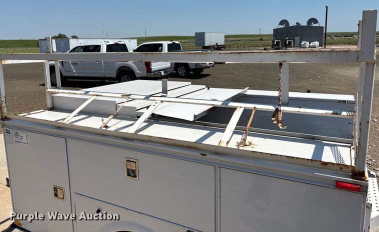 image for item DT3256 Omaha utility bed