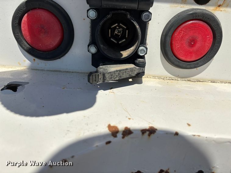 image for item DT3256 Omaha utility bed