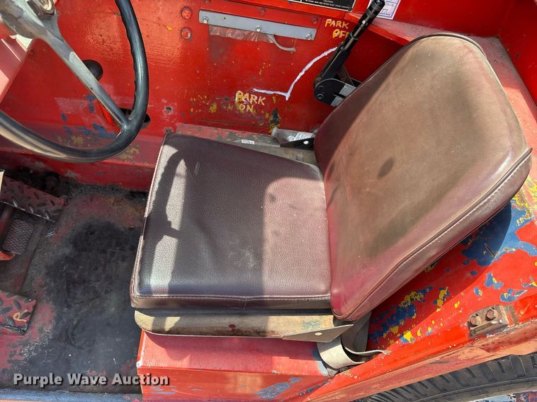 image for item DT3257 Broderson IC-70-1B crane