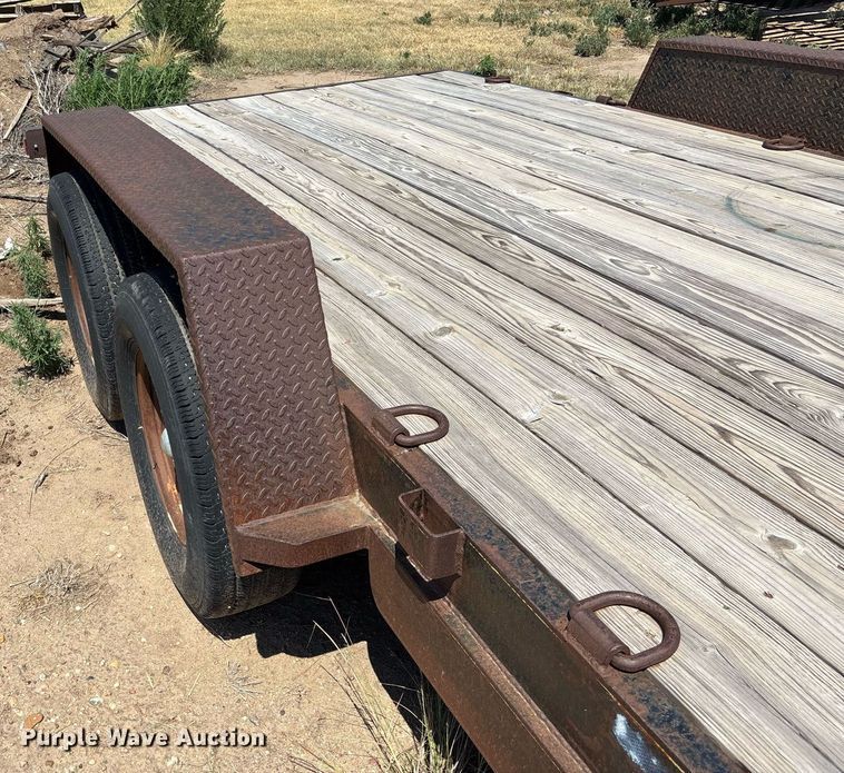 image for item DT3258 1999 PJ utility trailer