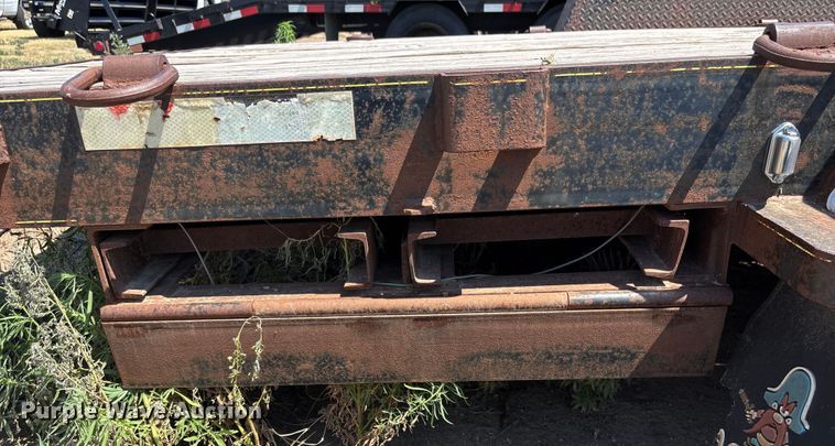 image for item DT3258 1999 PJ utility trailer