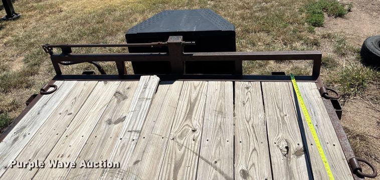 image for item DT3258 1999 PJ utility trailer