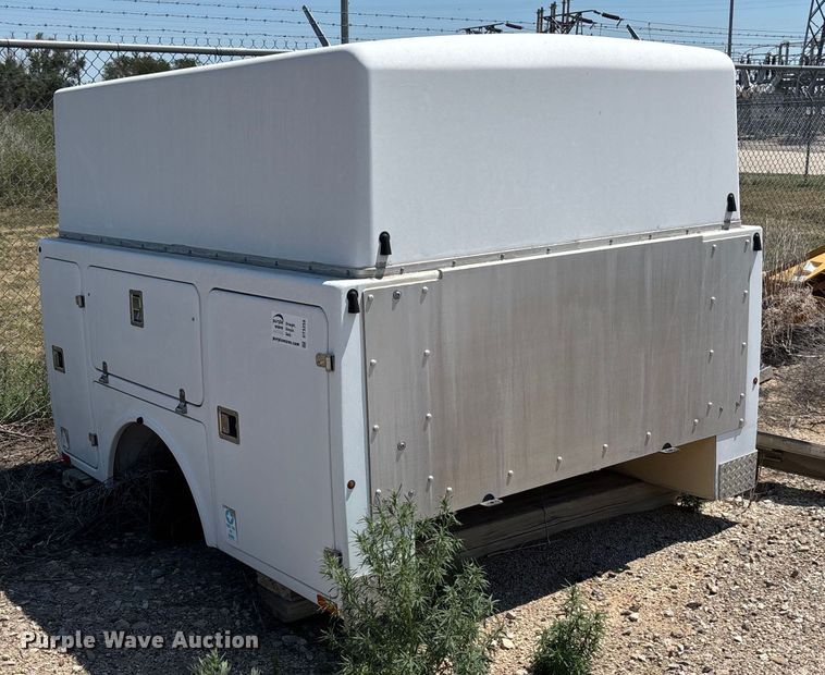 image for item DT3259 2009 BrandFX utility bed