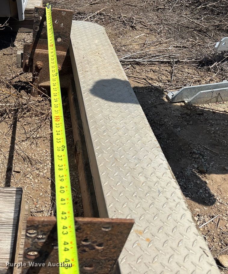 image for item DT3259 2009 BrandFX utility bed