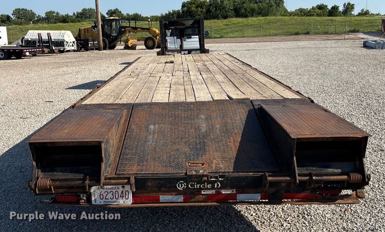 image for item DT3260 2009 Circle D equipment trailer
