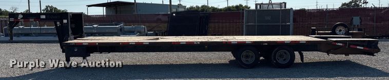 image for item DT3260 2009 Circle D equipment trailer