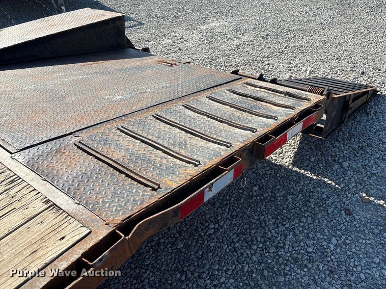 image for item DT3260 2009 Circle D equipment trailer