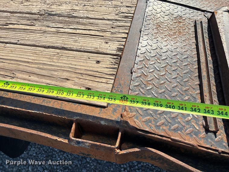 image for item DT3260 2009 Circle D equipment trailer