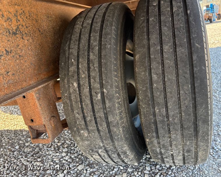 image for item DT3260 2009 Circle D equipment trailer