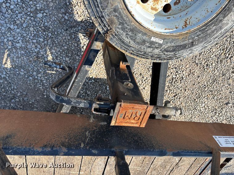 image for item DT3261 2017 Redi-Haul FSL1629E-102 equipment trailer