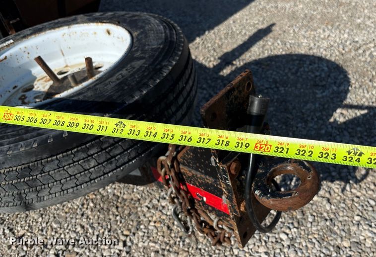 image for item DT3261 2017 Redi-Haul FSL1629E-102 equipment trailer