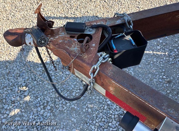 image for item DT3263 1997 Bohnert equipment trailer