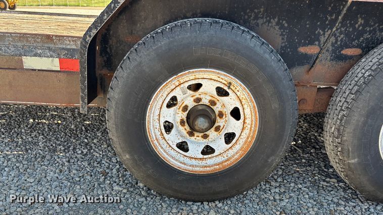 image for item DT3263 1997 Bohnert equipment trailer