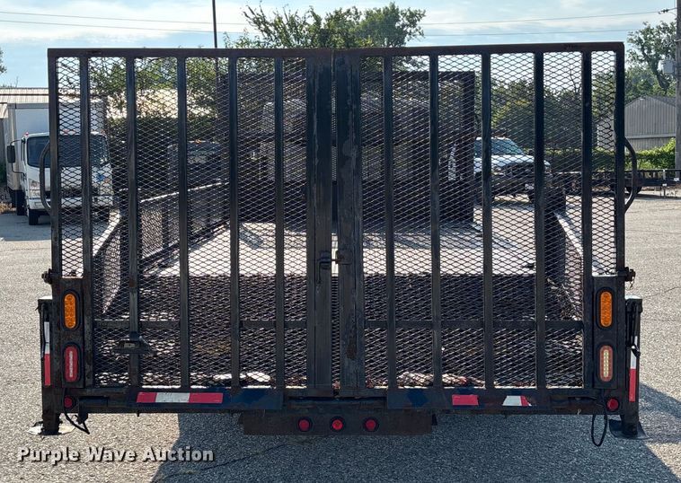 image for item DT3265 2012 Isuzu NPR crew cab flatbed truck