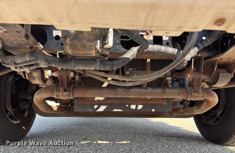 image for item DT3265 2012 Isuzu NPR crew cab flatbed truck