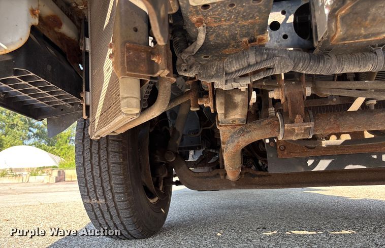 image for item DT3265 2012 Isuzu NPR crew cab flatbed truck